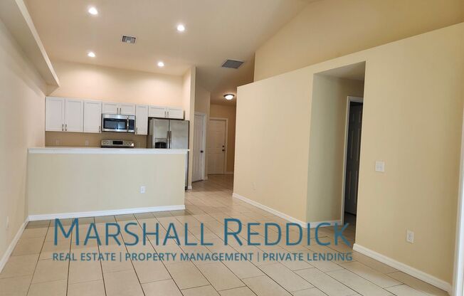 3 beds, 2 baths, $1,645, Unit 3313 SW 15th Pl