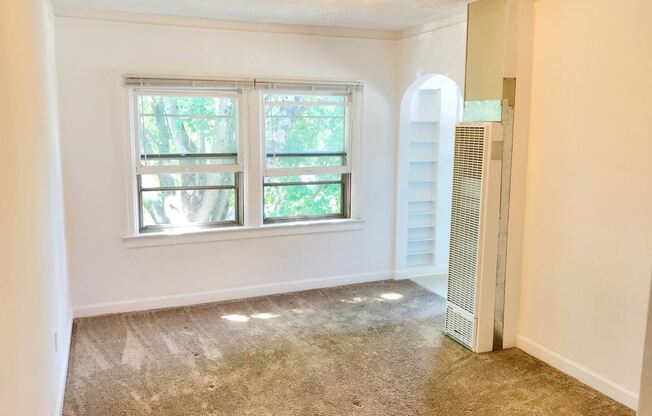 1035 SE 12th Ave