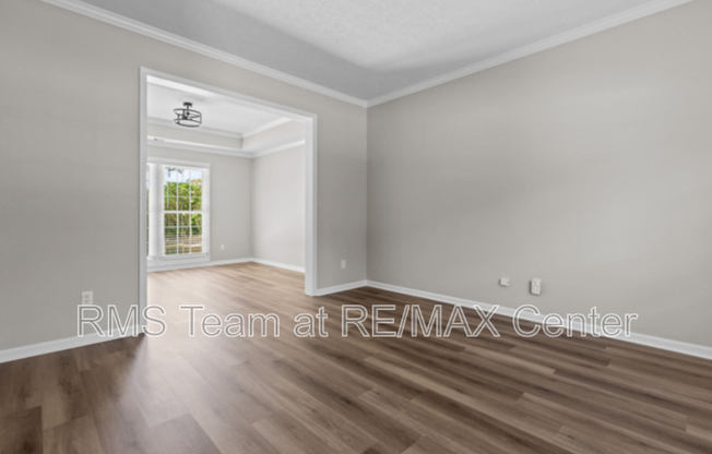 4050 RIV GRN PKWY