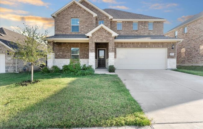 Ready for Immediate Move-In!  5 Bed 3 Bath Beauty Located in the Highly Desirable Brookside Subdivision!!!