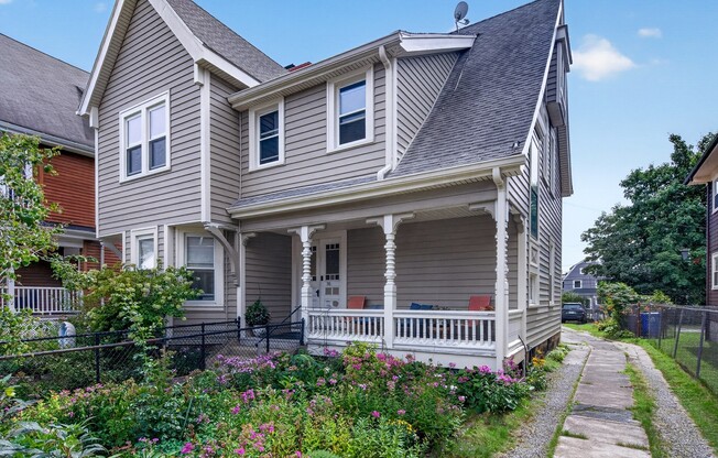 36 MAYFIELD ST