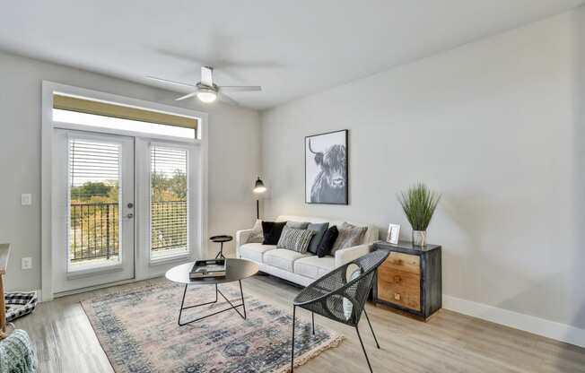 Spacious Living Room With Private Balcony at Windsor Ridge, Austin