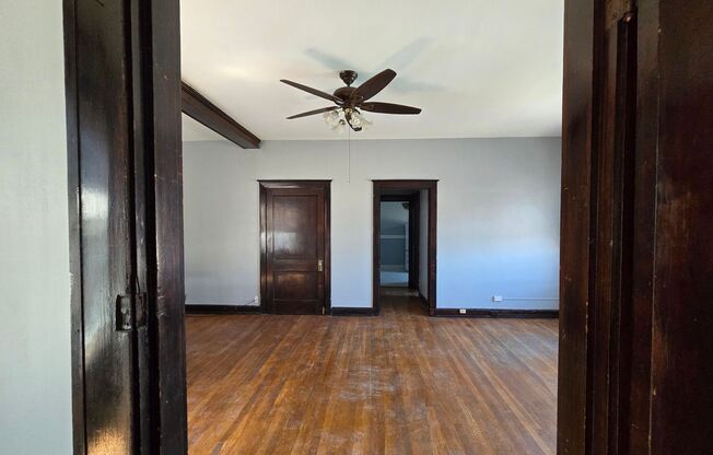 1 bed, 1 bath, 900 sqft, $950, Unit #27