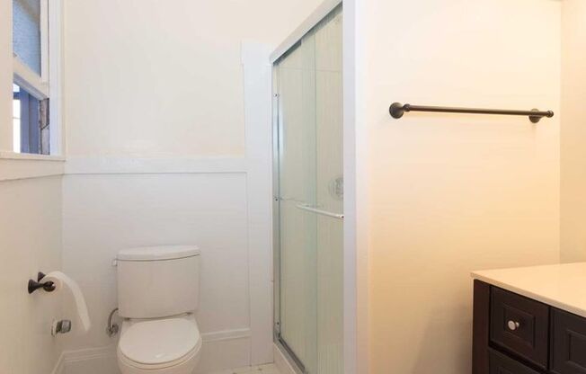 South Van Ness Avenue - 453-455