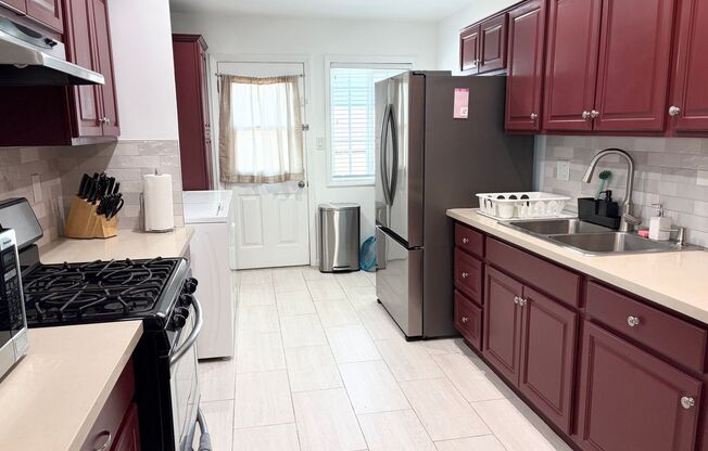 Short Term Rental - Fully Furnished 3BR Home with Private Patio & Backyard – Perfect Covina Getaway