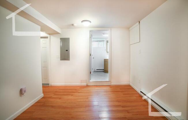 9 Vineland St Apt 3