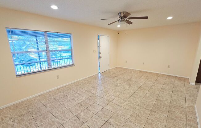 2 Bedroom 2 Bath in Sandlewood Villas! AVAILABLE NOW!