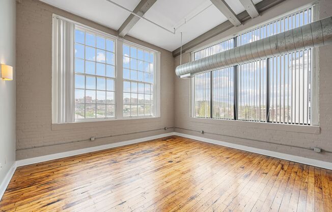 1 bed, 1 bath, 1,328 sqft, $1,872, Unit 3301-401