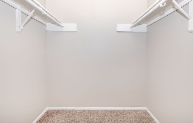 Studio, 1 bath, 380 sqft, $749, Unit 2005-93