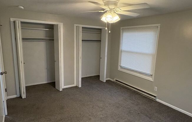 2 beds, 1 bath, 900 sqft, $900, Unit Unit 9