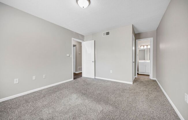2 beds, 1.5 baths, 850 sqft, $1,095, Unit E15