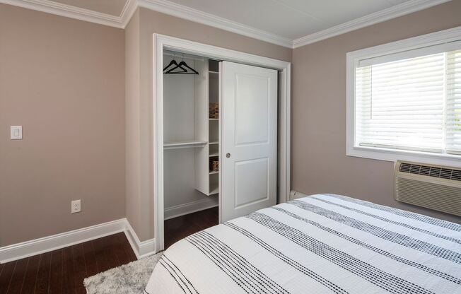 1 bed, 1 bath, 590 sqft, $2,170