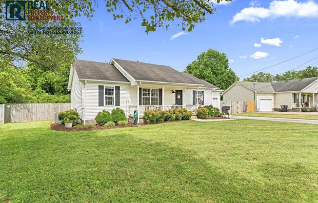 Adorable 3 bd 2 ba home with attached garage and fenced in yard! Washer and dryer included!