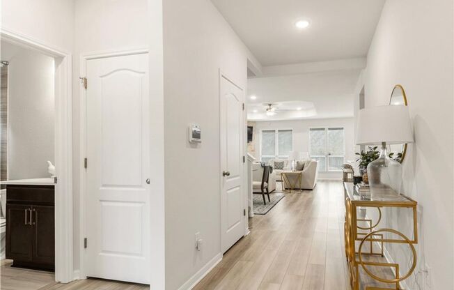 Gorgeous 2-Story on Quiet Cul de Sac