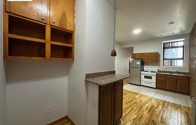 420 SAINT NICHOLAS AVE