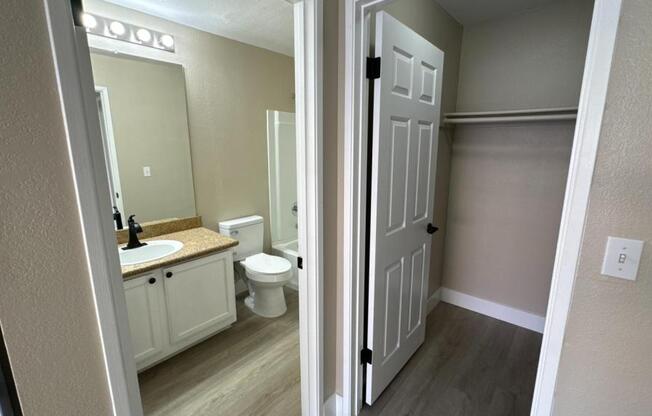 2 beds, 2 baths, 998 sqft, $1,600