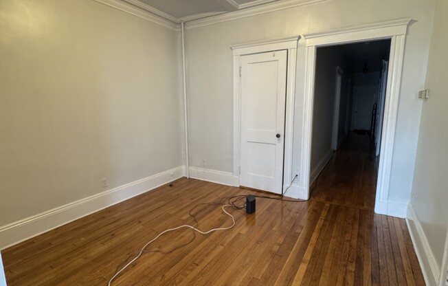 104 STRATHMORE RD