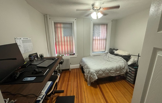 3 beds, 1 bath, $5,025, Unit 2