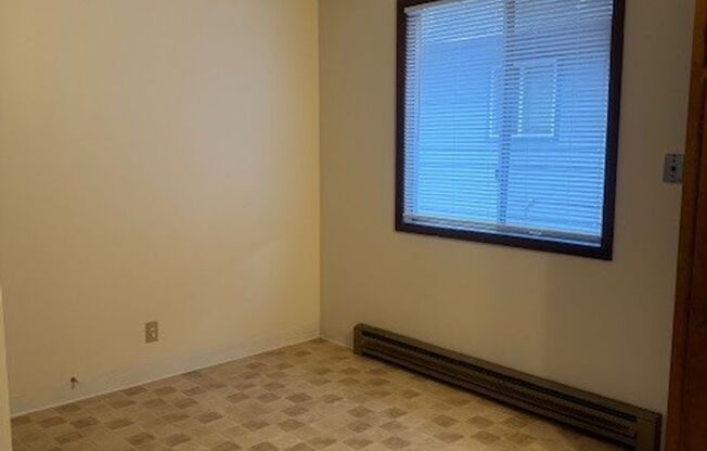 1 bed, 1 bath, $1,150, Unit 612