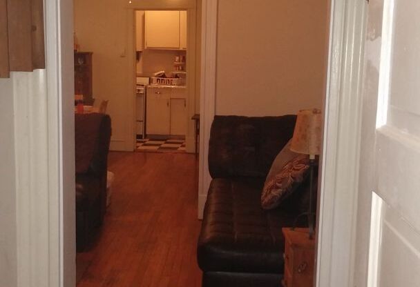 1 bed, 1 bath, $1,395, Unit Apt. 02