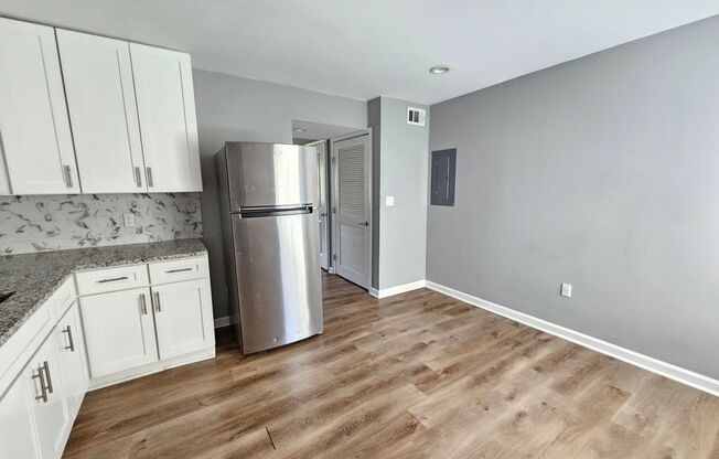 2 beds, 1.5 baths, $1,350, Unit P2