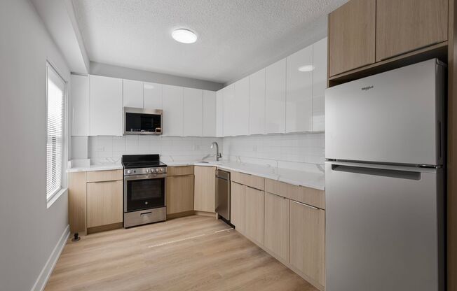 2 beds, 1 bath, 430 sqft, $2,300, Unit 3F