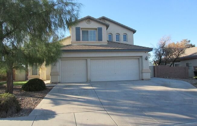 4 BEDROOM POOL HOME IN GREEN VALLEY RANCH