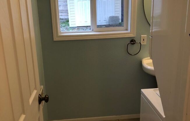 Studio, 1 bath, 480 sqft, $1,450, Unit Unit 2