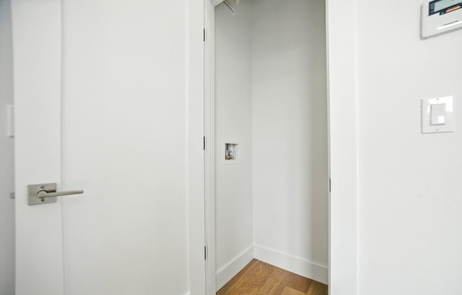 1 bed, 1 bath, 452 sqft, $3,175, Unit 505