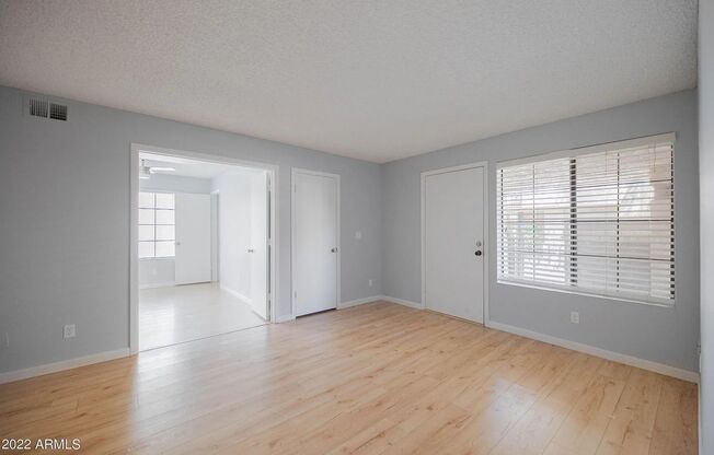 2 beds, 2 baths, $1,695, Unit UNIT 115