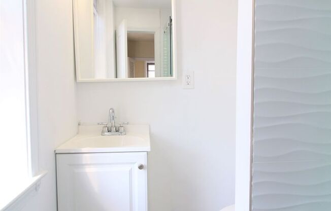 1 bed, 1 bath, $1,495, Unit #E208