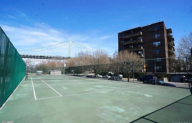 2 beds, 2 baths, 920 sqft, $4,100, Unit 6A