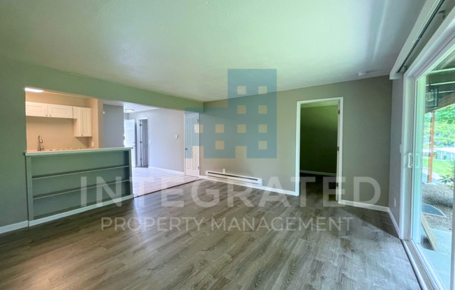 2 beds, 1 bath, 750 sqft, $1,900, Unit Unit #37