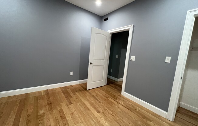 4 beds, 2 baths, 1,200 sqft, $6,000, Unit 2