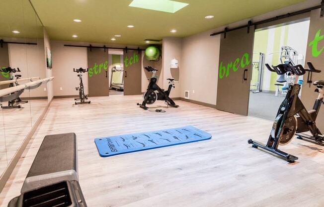 Kent Apartments - Vibe Apartments - Fitness Center 1