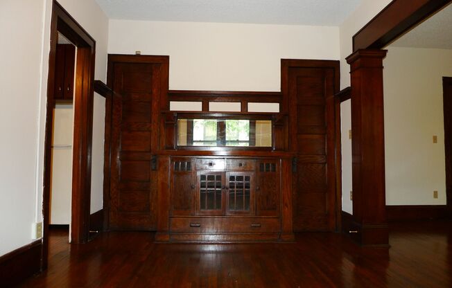 1 bed, 1 bath, 410 sqft, $975, Unit 4 - 04