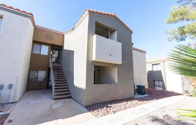 3 beds, 2 baths, $1,550, Unit # 1140