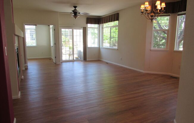 Ranch living in this Spacious Townhome in The Broadlands