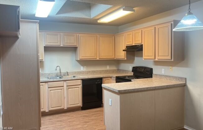 3 beds, 2 baths, $1,850