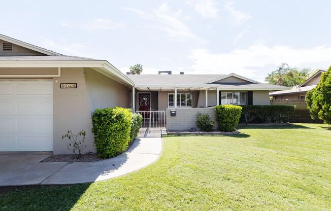 Tempe Beauty! 2199 Sq Ft 4 bedroom 2 bath with Pool & Pool Table