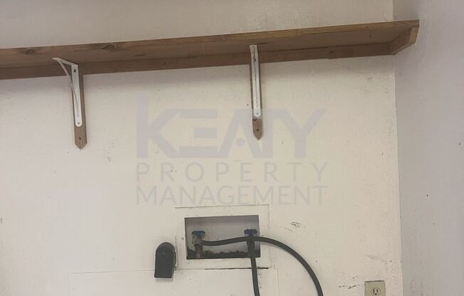 116 Rue Royale Circle