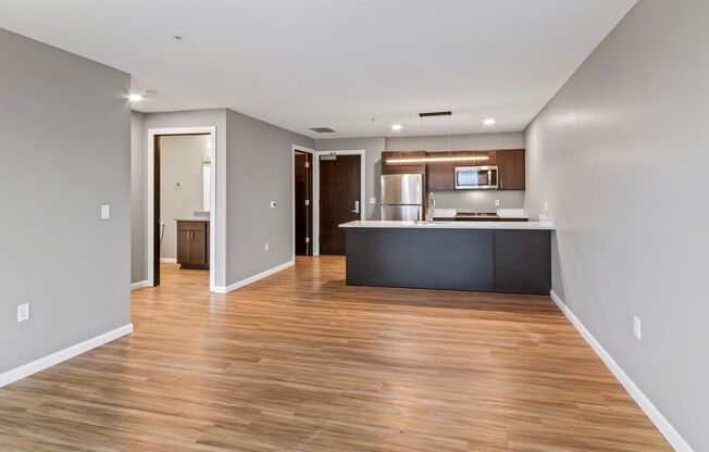 1 bed, 1 bath, 635 sqft, $1,594, Unit Unit 109