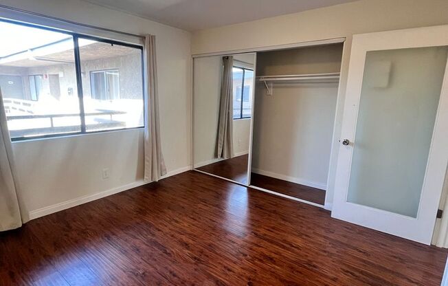 2 beds, 2 baths, $2,900, Unit 301