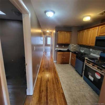 3 beds, 2 baths, 3,145 sqft, $3,300, Unit 2