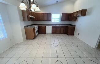 3 beds, 2 baths, $1,550