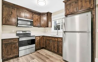 2 beds, 1 bath, 880 sqft, $1,395, Unit #1