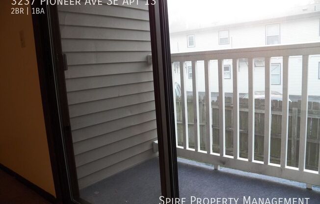 3237 Pioneer Ave SE Apt 16