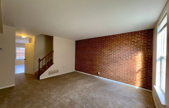 Charming 2 Bedroom/2 Bathroom in Upper Fells Point, MD!