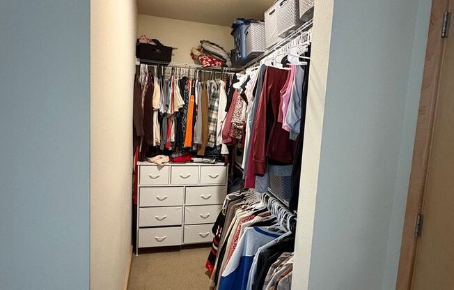 1 bed, 1.5 baths, 1,022 sqft, $2,125, Unit 503