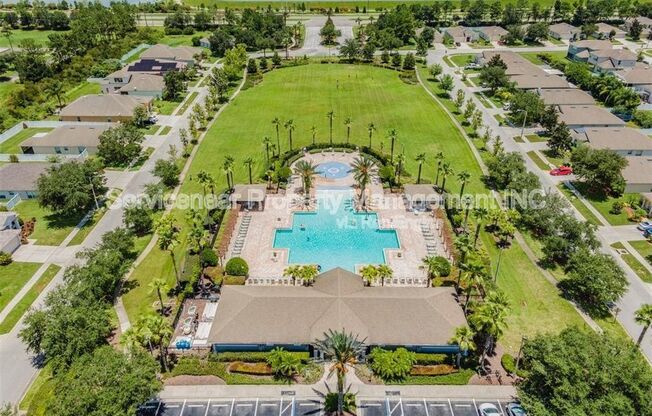 7801 SEAFIELD LN